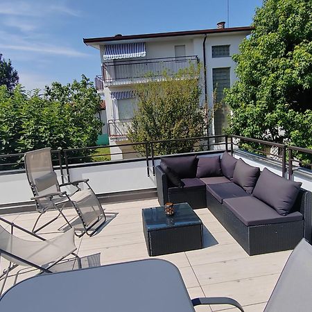 La Terrazza - Very Quiet - Free Park - 3 Min From Varese Center And Lake - Air Conditioning - Cycling Friendly Dış mekan fotoğraf